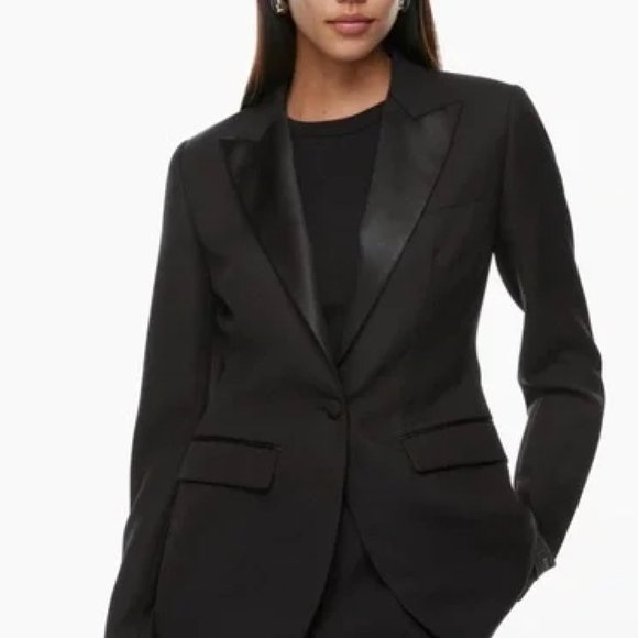 Aritzia Babaton Construct Blazer in Black Size 0 Wool - Picture 3 of 5